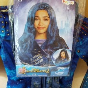 Girl's Descendants 2 Evie costume, sz 4-6X